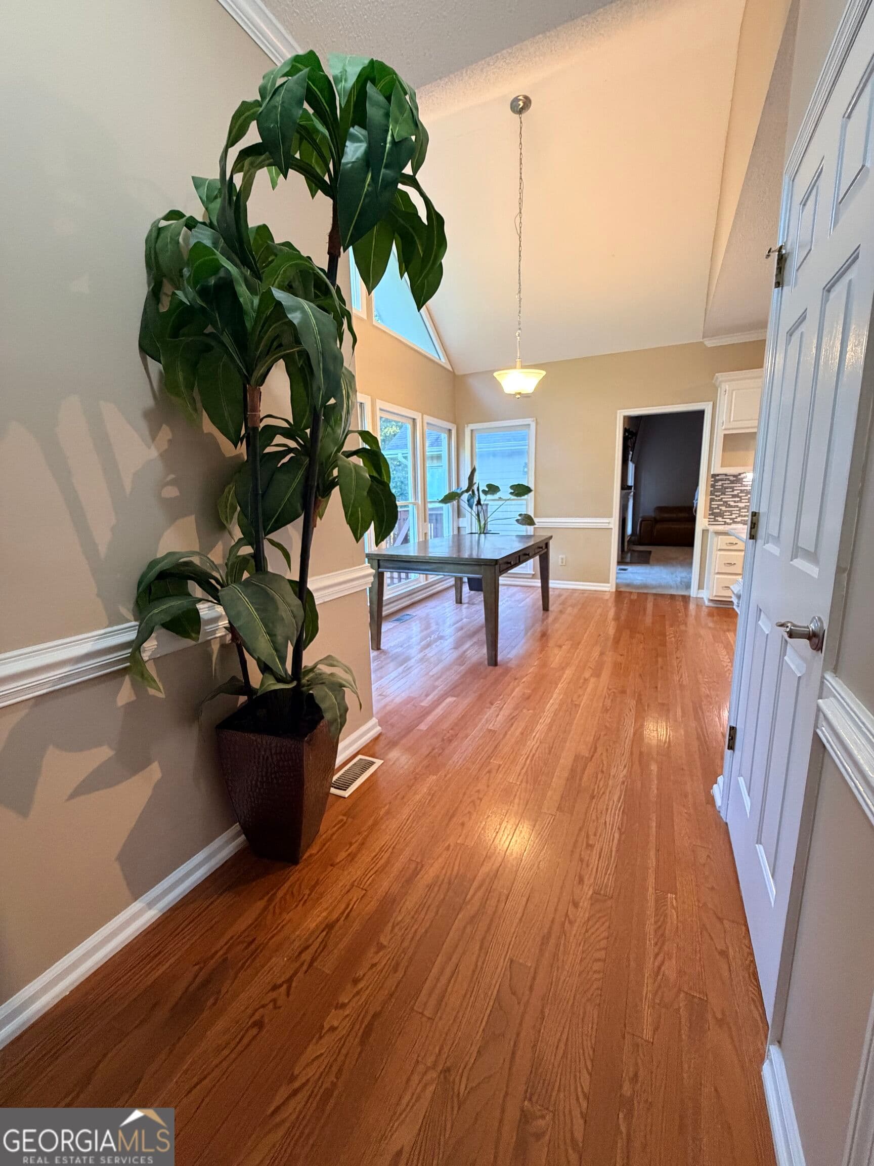 3 bedroom, 2 bathroom, 1,994 sq ft single family residence for sale at 2300 Whispering Pines Lane, Mcdonough, GA 30253 — photo 4