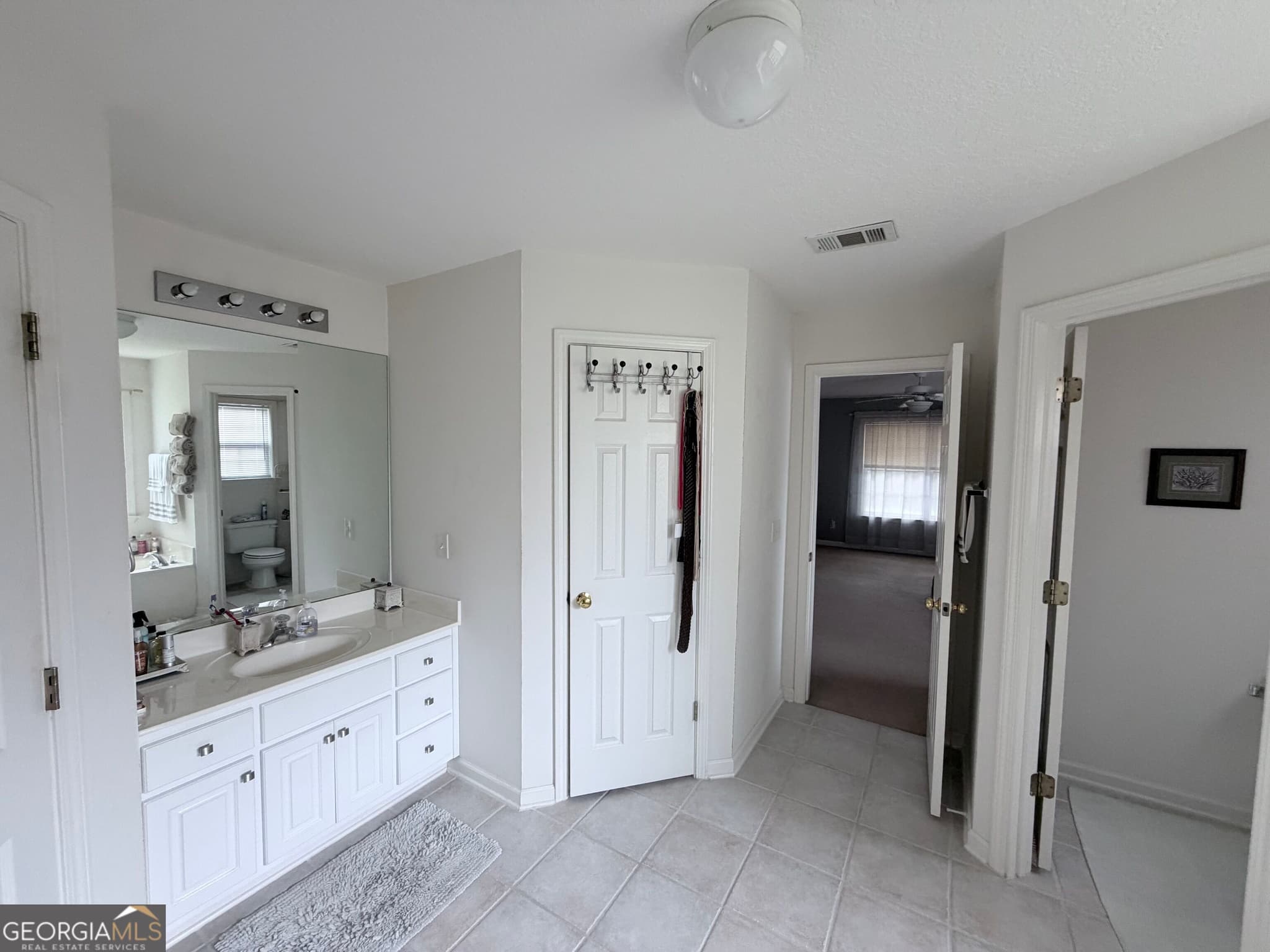 4 bedroom, 3 bathroom, 2,529 sq ft single family residence for rent at 96 Creekside, St Marys, GA 31558 for $2,400 a month — photo 10