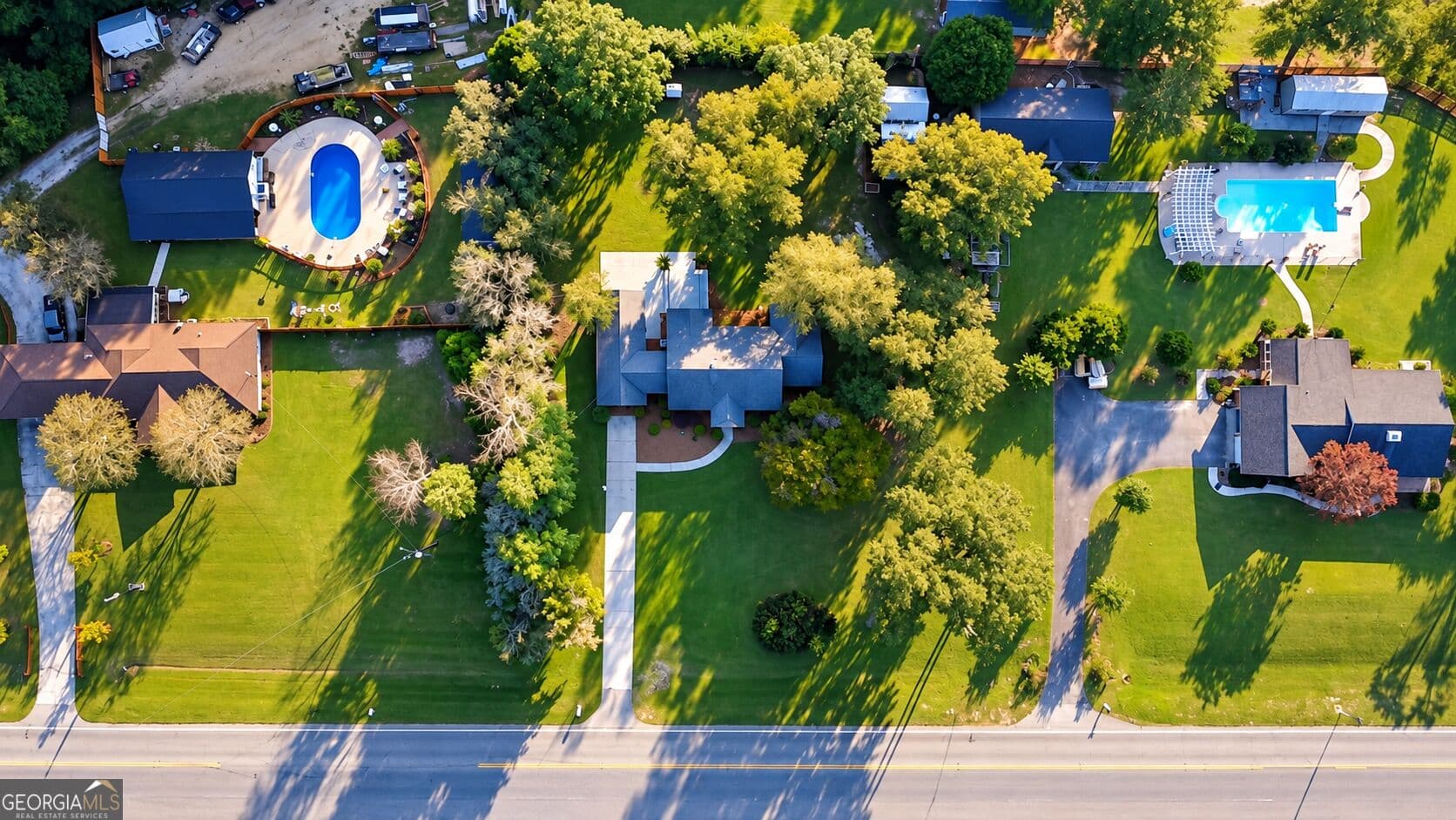 3 bedroom, 3 bathroom, 2,010 sq ft single family residence for sale at 915 Cedar Street, Metter, GA 30439 — photo 7