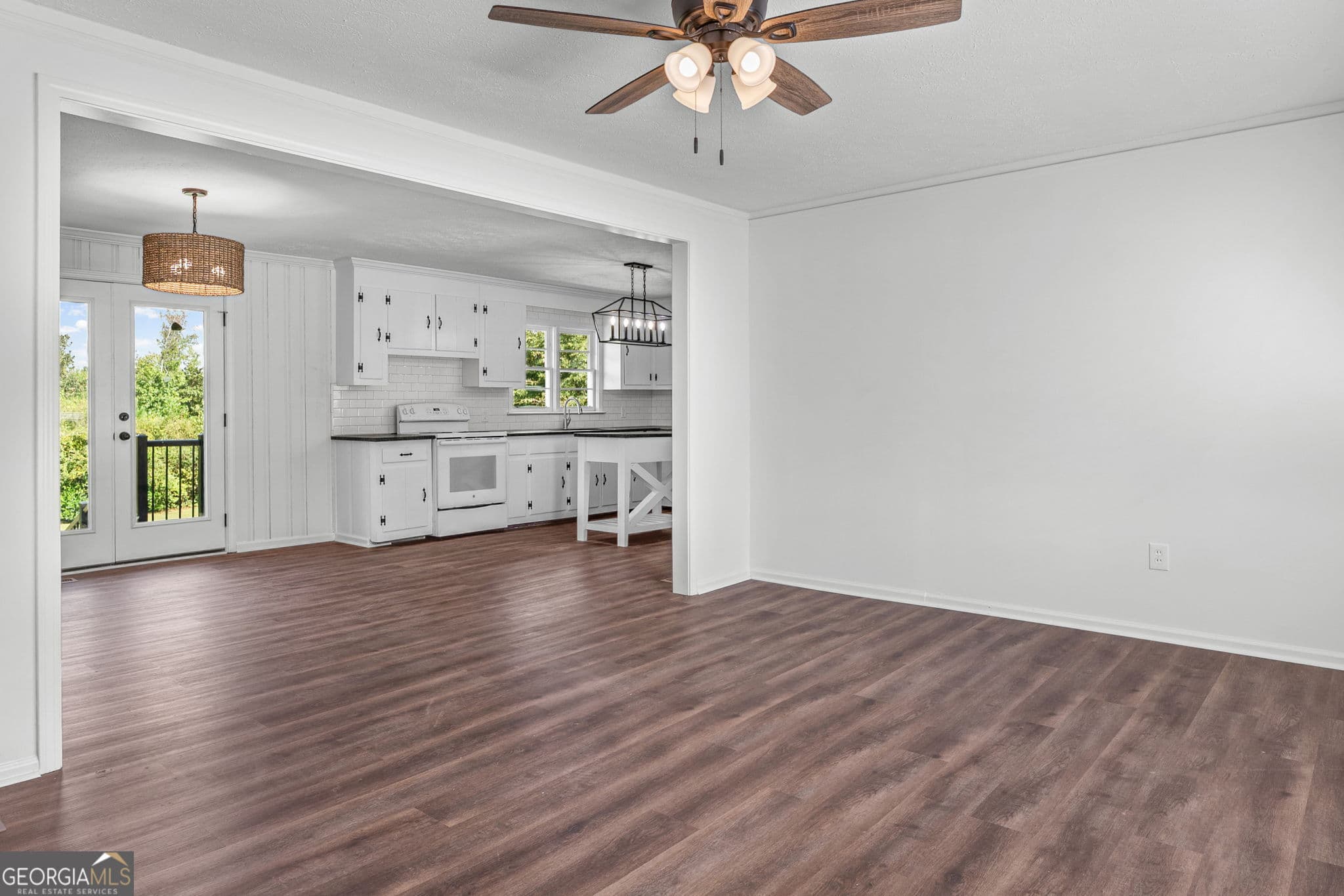 2 bedroom, 2 bathroom, 1,116 sq ft single family residence for rent at 215 LaGrange Street, Newnan, GA 30263 for $1,800 a month — photo 6