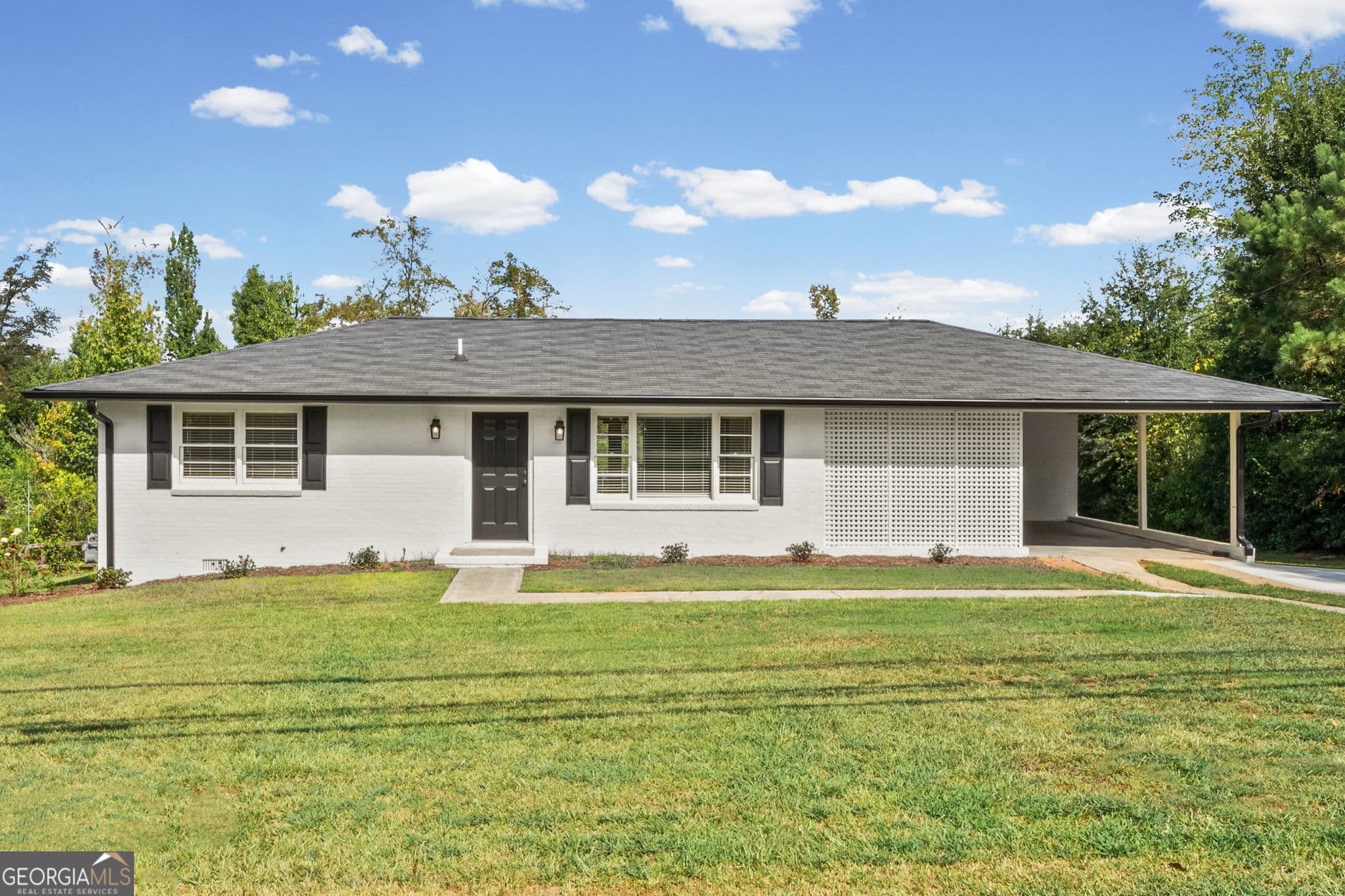 2 bedroom, 2 bathroom, 1,116 sq ft single family residence for rent at 215 LaGrange Street, Newnan, GA 30263 for $1,800 a month