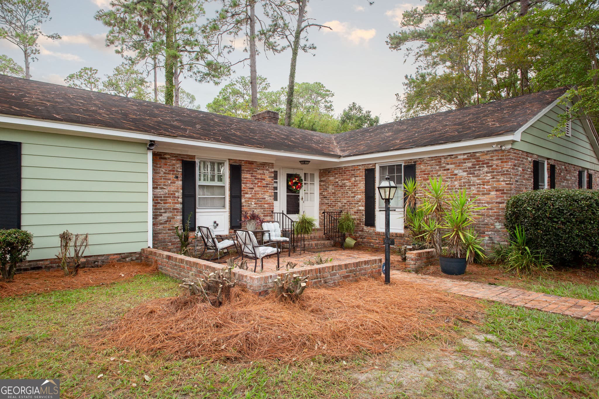3 bedroom, 3 bathroom, 2,158 sq ft single family residence for sale at 1601 Oconee Road, Waycross, GA 31501 — photo 4