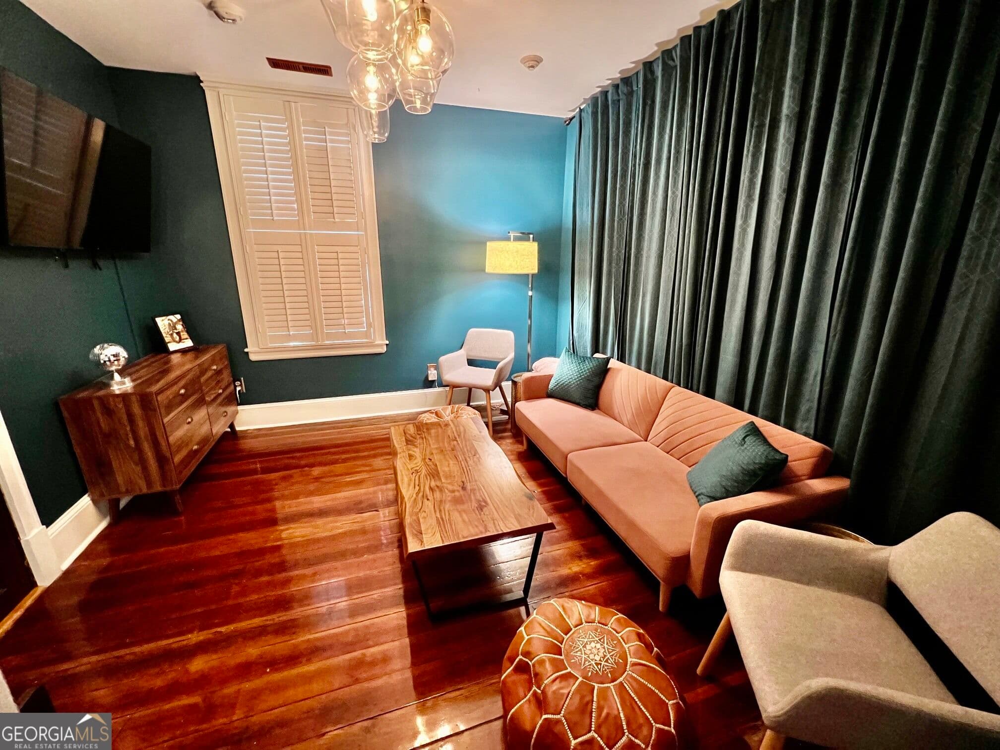 3 bedroom, 2.5 bathroom, 1,850 sq ft single family residence for sale at 1067 Washington Avenue, Macon, GA 31201 — photo 6