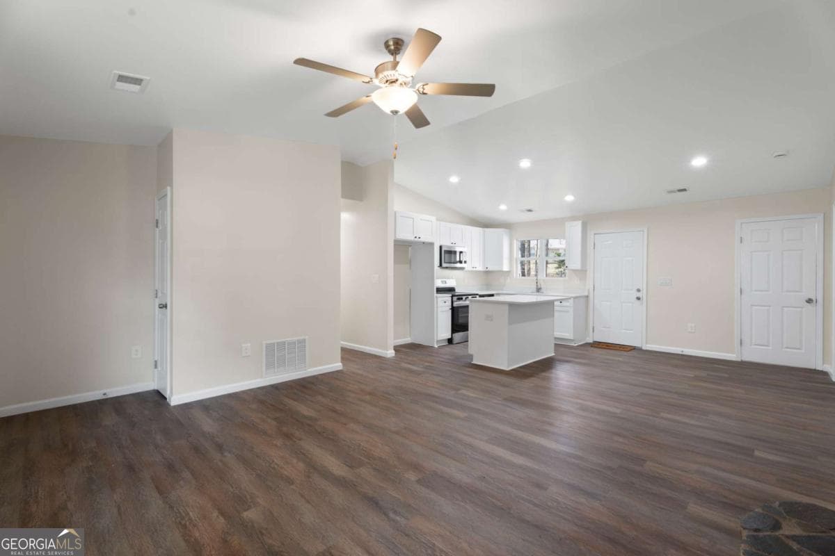 4 bedroom, 2 bathroom single family residence for sale at 20 Skylark Lane, Jonesboro, GA 30238 — photo 10