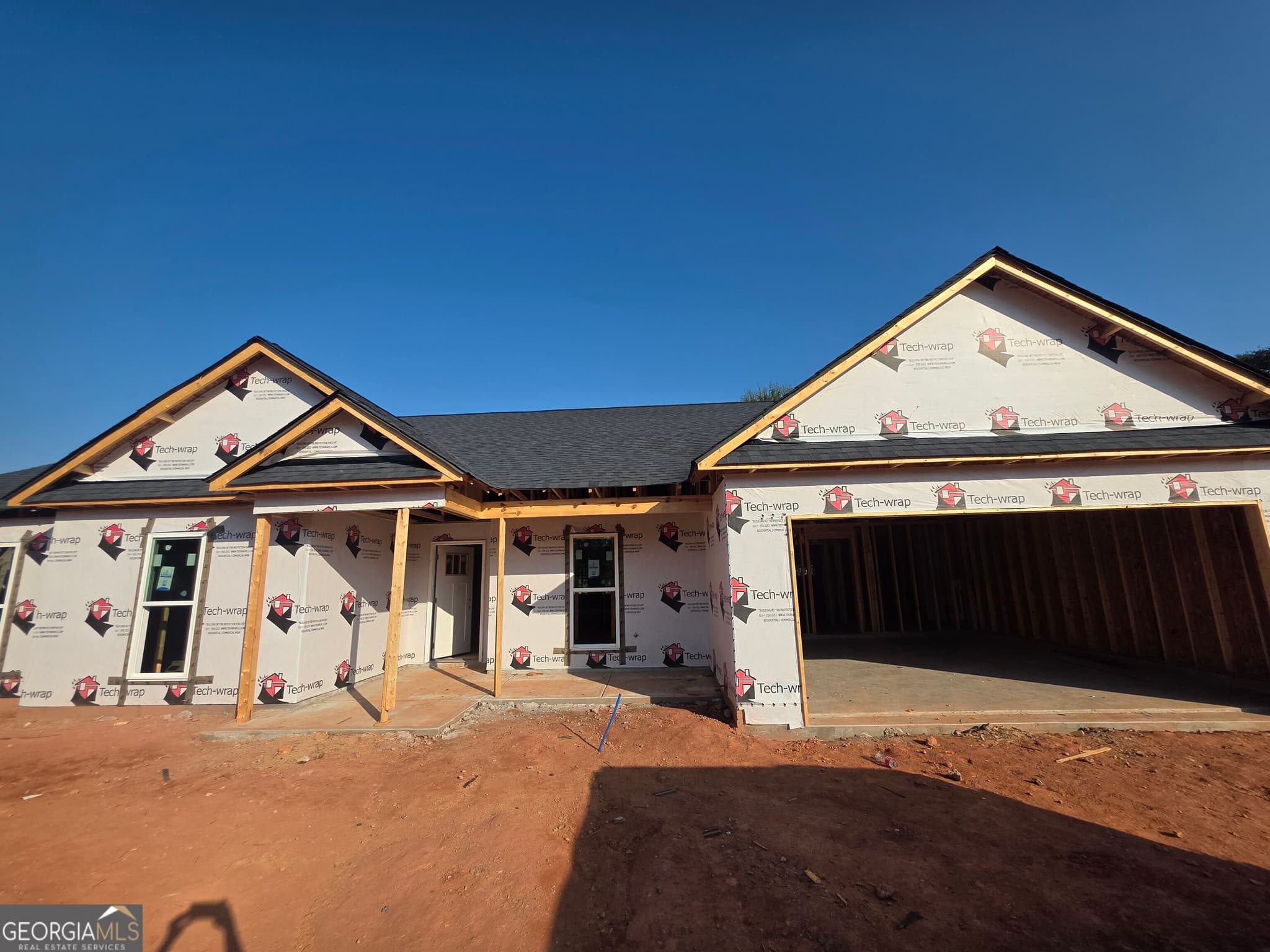 4 bedroom, 3 bathroom, 2,450 sq ft single family residence for sale at 45 Clover Avenue 1, Comer, GA 30629