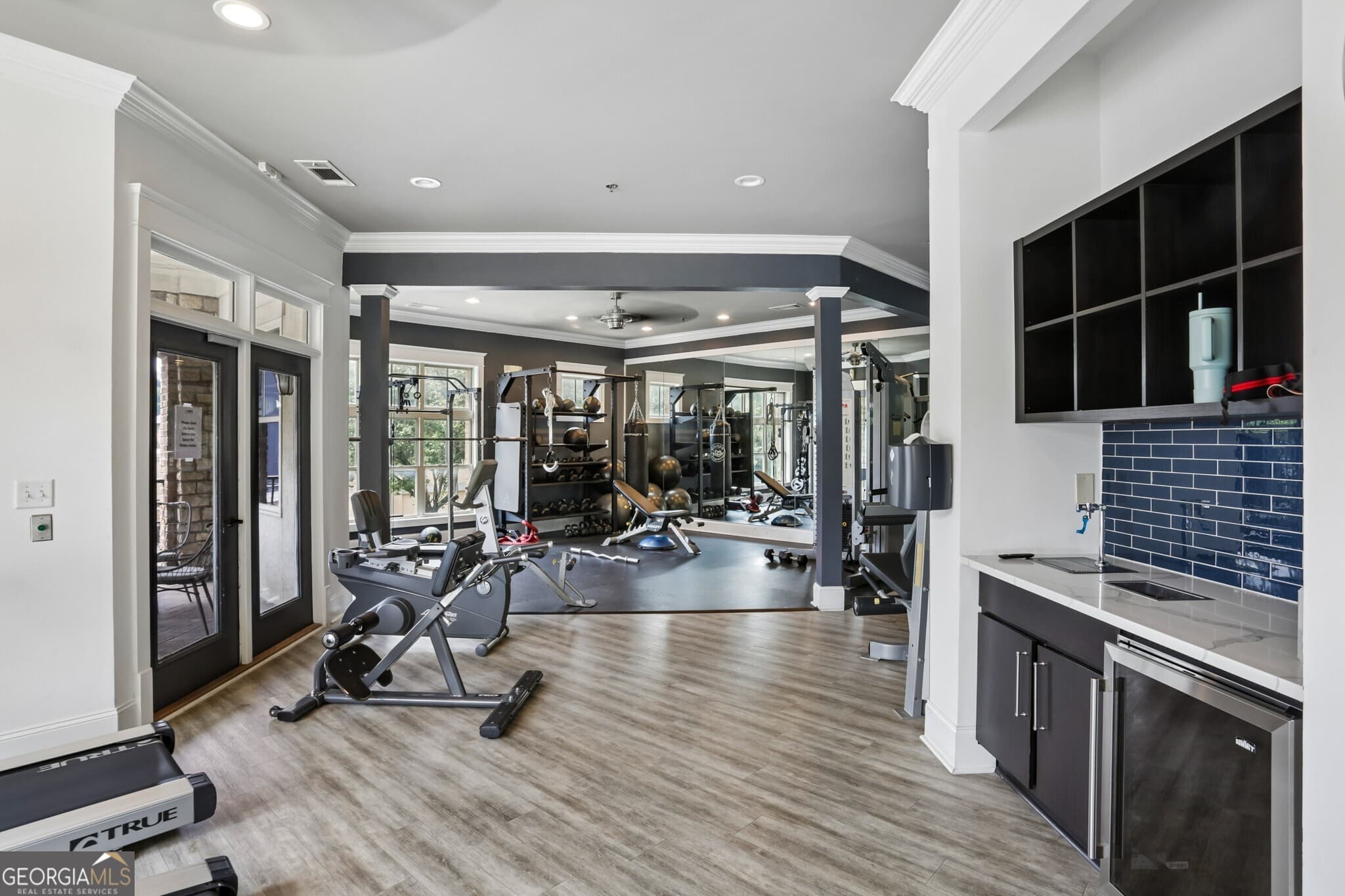 1 bedroom, 1 bathroom, 916 sq ft condominium for sale at 625 Piedmont Avenue 3025, Atlanta, GA 30308 — photo 7