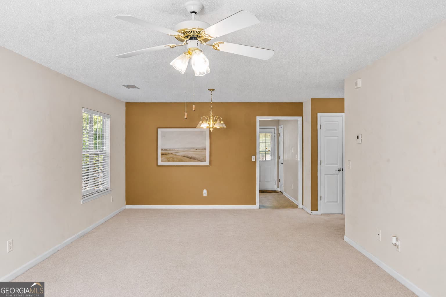 5 bedroom, 3 bathroom, 1,948 sq ft single family residence for sale at 1952 Boatswain Drive, Hampton, GA 30228 — photo 2