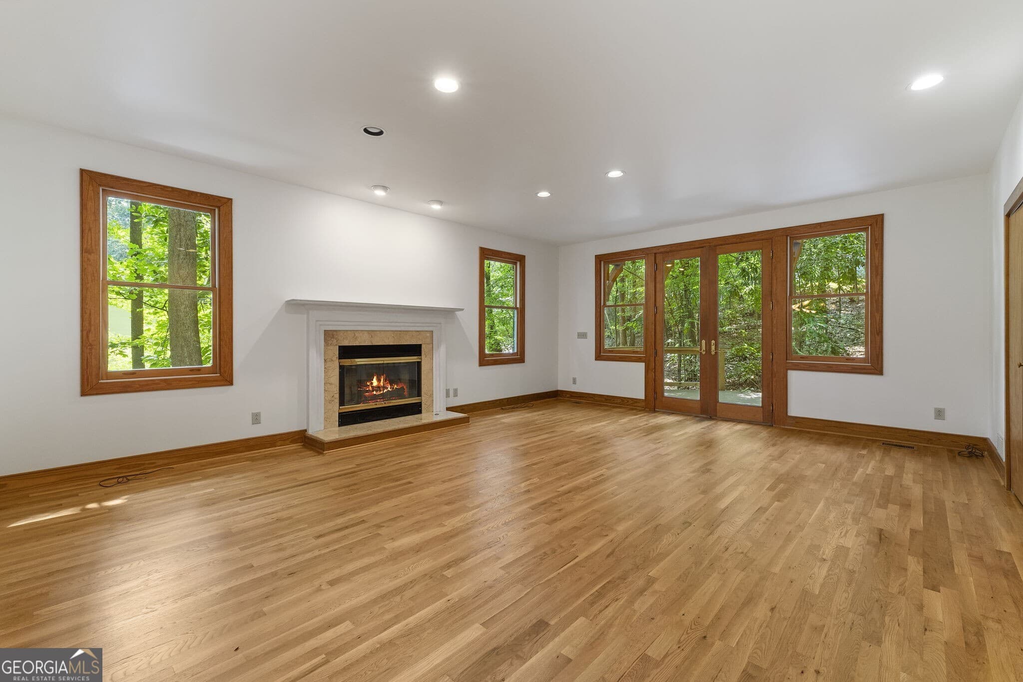 4 bedroom, 3 bathroom, 3,764 sq ft single family residence for sale at 3886 Harts Mill Lane, Brookhaven, GA 30319 — photo 8