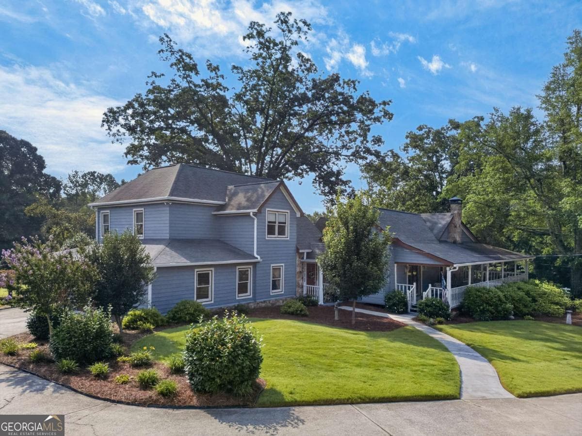 6 bedroom, 3.5 bathroom, 3,683 sq ft single family residence for sale at 1111 Bakers Bridge Road, Douglasville, GA 30134 — photo 4
