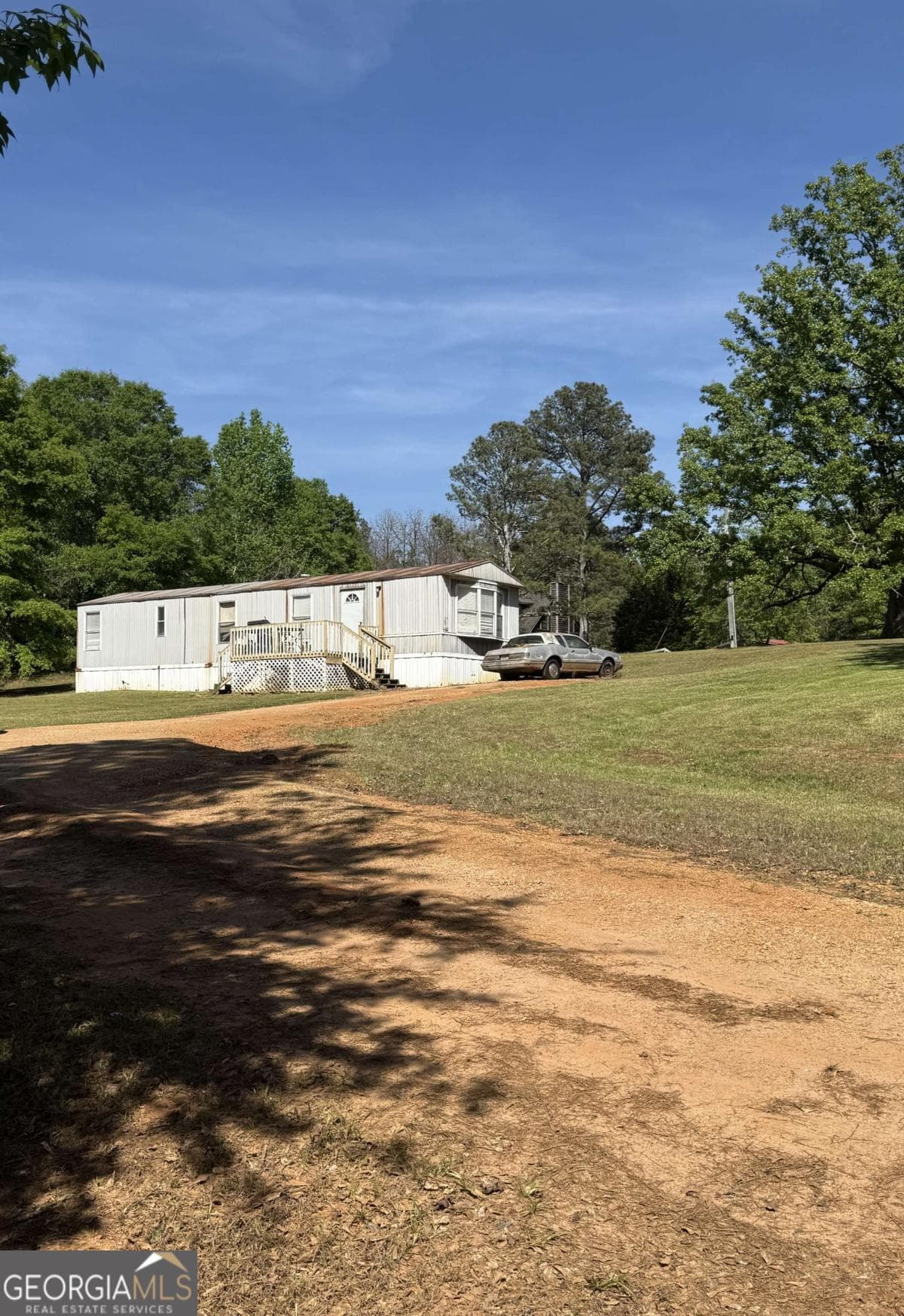 2 bedroom, 2 bathroom manufactured home,single family residence for sale at 2010 Star Point Road, Carrollton, GA 30117 — photo 4