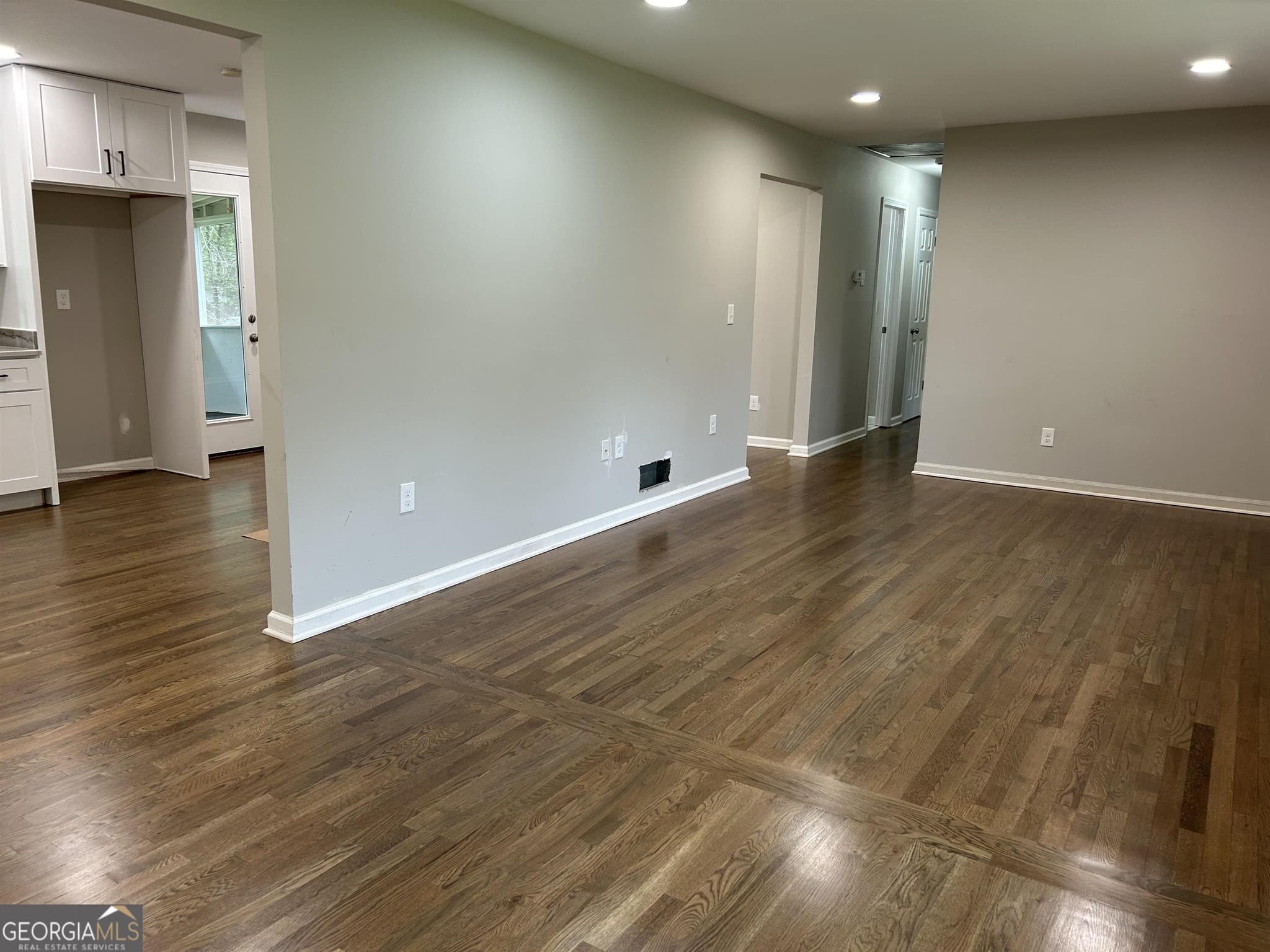 3 bedroom, 2 bathroom, 1,633 sq ft single family residence for rent at 720 Jewel Place, Lilburn, GA 30047 for $1,985 a month — photo 3