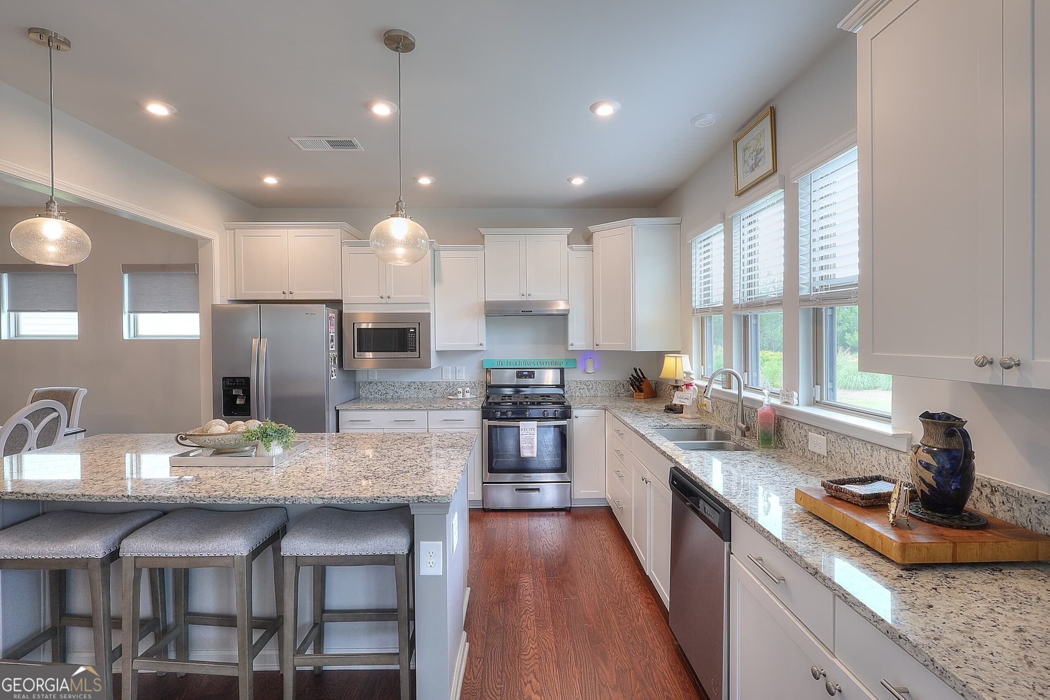 3 bedroom, 3 bathroom, 2,768 sq ft single family residence for sale at 6022 Rollingwood Way, Hoschton, GA 30548 — photo 9