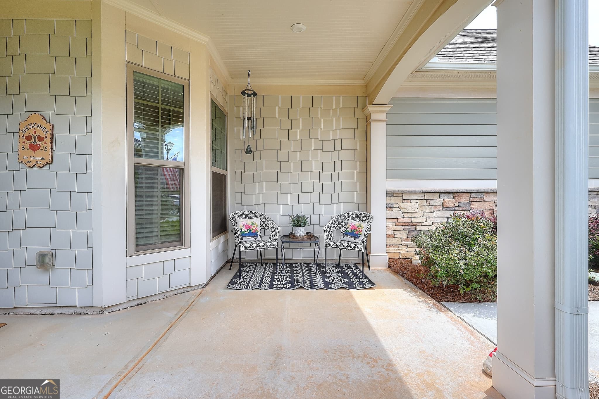 3 bedroom, 3 bathroom, 2,768 sq ft single family residence for sale at 6022 Rollingwood Way, Hoschton, GA 30548 — photo 4