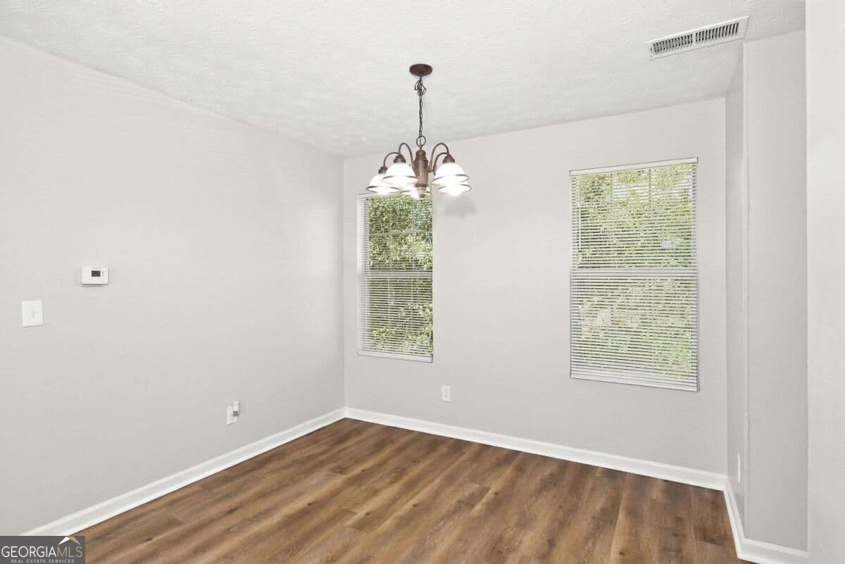 3 bedroom, 2 bathroom single family residence for rent at 3380 River Run Trail, Decatur, GA 30034 for $1,865 a month — photo 6