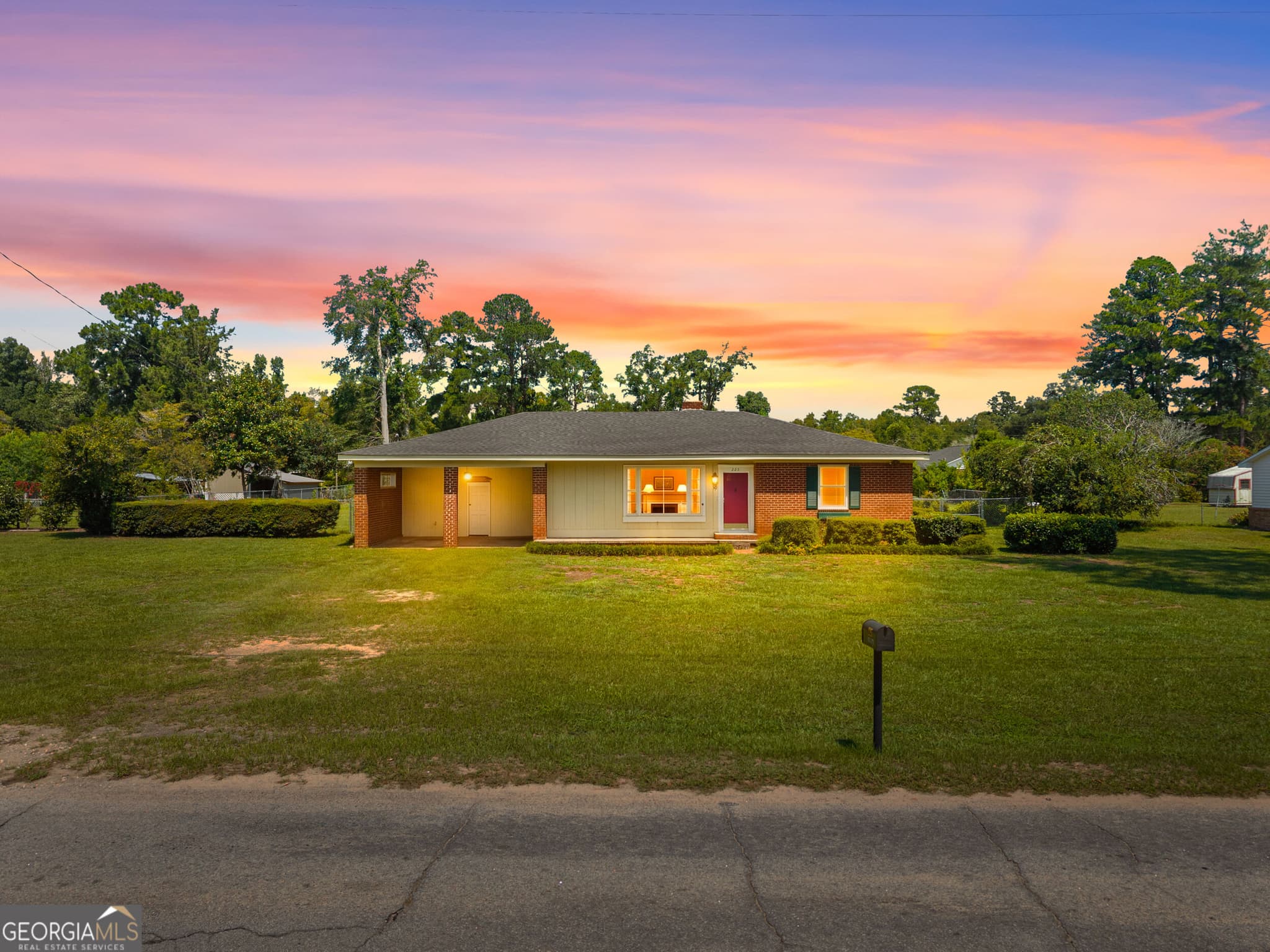 3 bedroom, 2 bathroom, 1,648 sq ft single family residence for sale at 225 Virginia Avenue, Millen, GA 30442