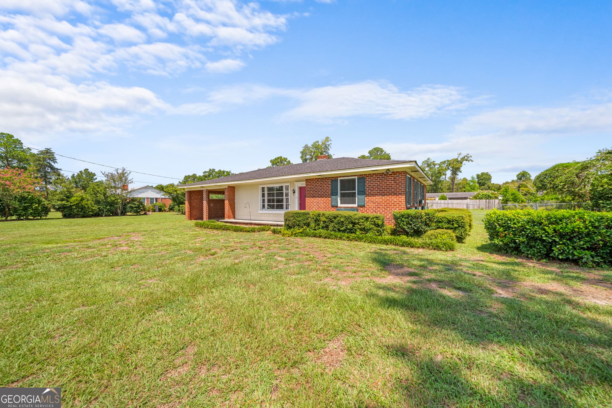 3 bedroom, 2 bathroom, 1,648 sq ft single family residence for sale at 225 Virginia Avenue, Millen, GA 30442 — photo 5