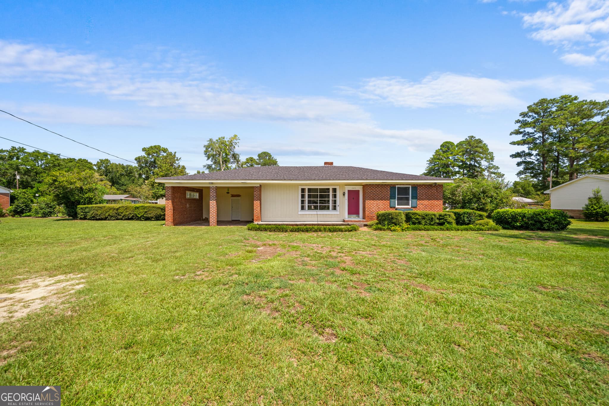 3 bedroom, 2 bathroom, 1,648 sq ft single family residence for sale at 225 Virginia Avenue, Millen, GA 30442 — photo 4