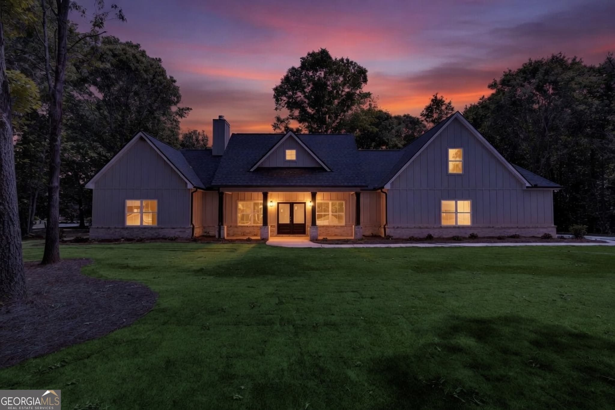 3 bedroom, 2.5 bathroom, 2,861 sq ft single family residence for sale at 108 Woodcrest Drive, Jackson, GA 30233 — photo 2