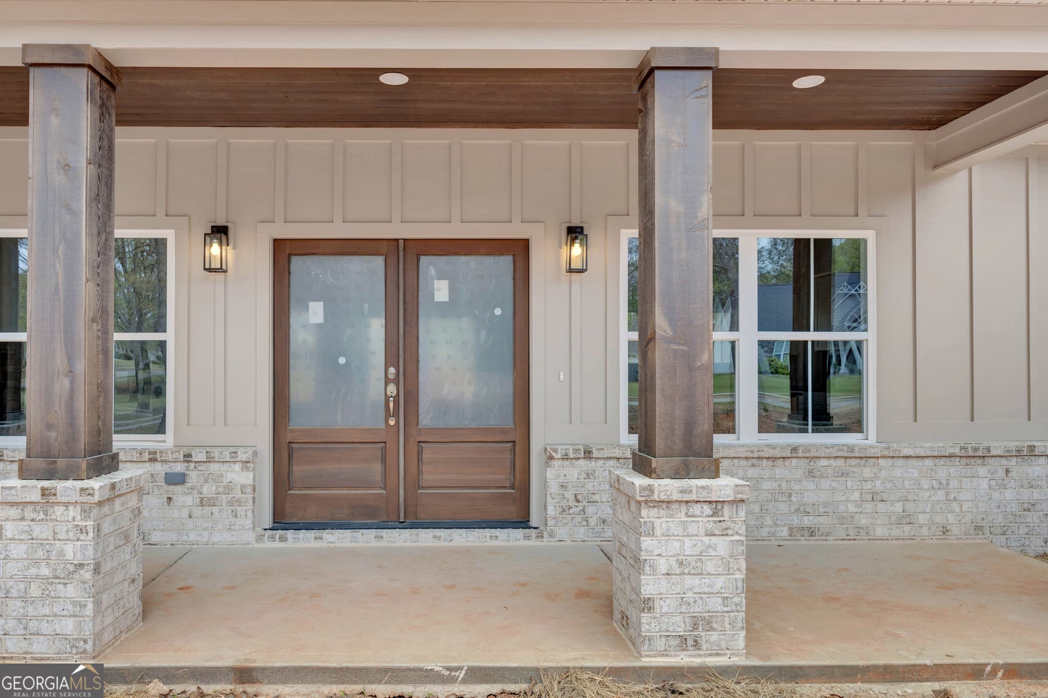 3 bedroom, 2.5 bathroom, 2,861 sq ft single family residence for sale at 108 Woodcrest Drive, Jackson, GA 30233 — photo 4