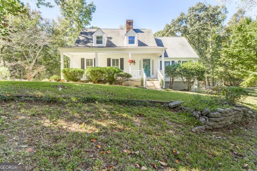 3 bedroom, 2 bathroom, 2,666 sq ft single family residence for sale at 233 Hamrick Road, Macon, GA 31220