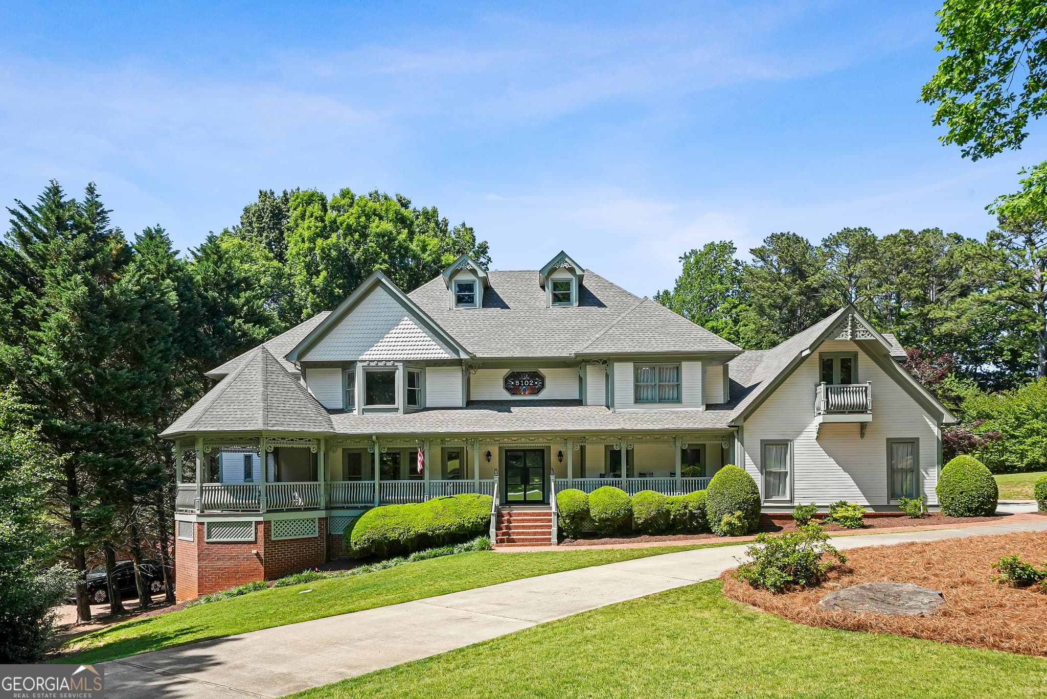 5 bedroom, 5.5 bathroom, 8,189 sq ft single family residence for sale at 5102 Chastleton Drive, Stone Mountain, GA 30087 — photo 2