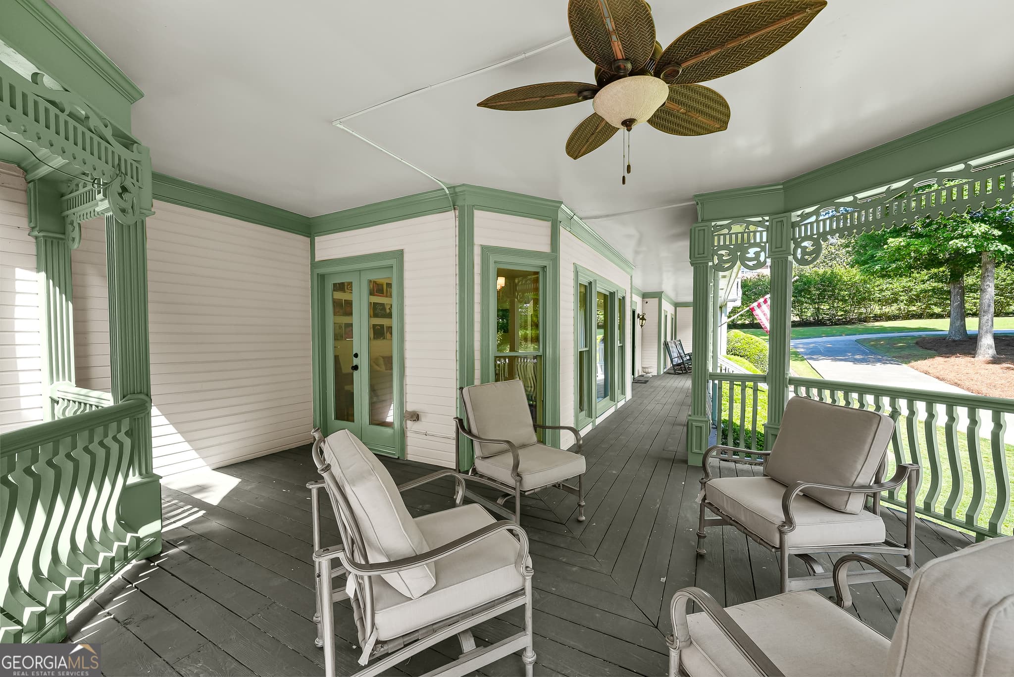 5 bedroom, 5.5 bathroom, 8,189 sq ft single family residence for sale at 5102 Chastleton Drive, Stone Mountain, GA 30087 — photo 6
