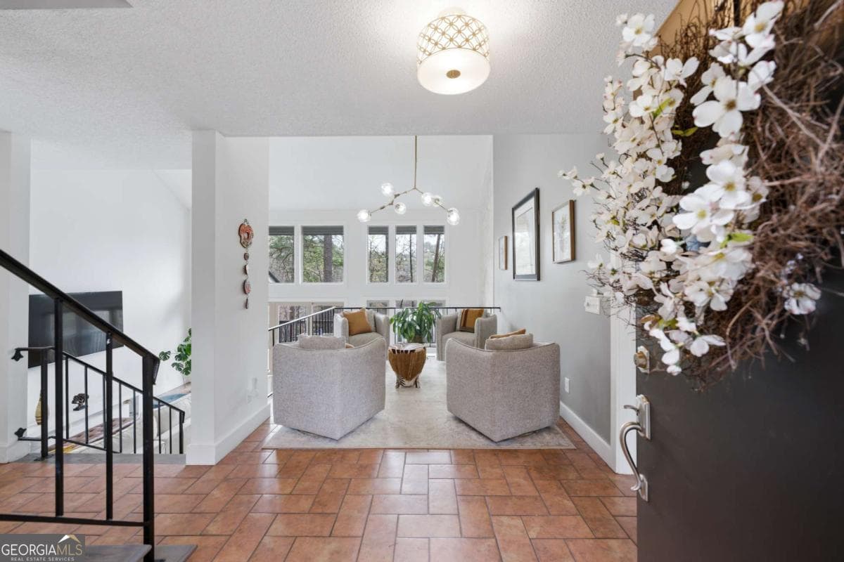 4 bedroom, 3.5 bathroom, 2,870 sq ft single family residence for sale at 117 Klamath Court, Waleska, GA 30183 — photo 6