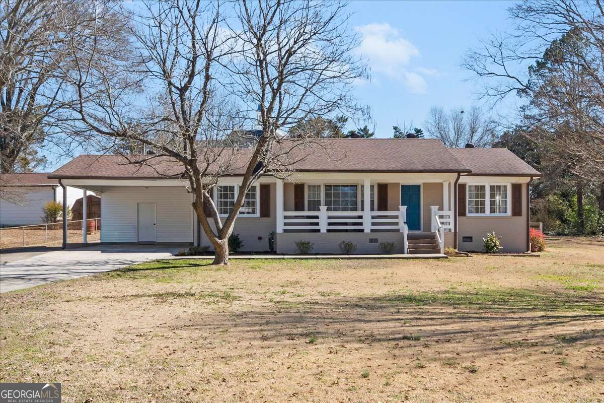2 bedroom, 2 bathroom, 1,617 sq ft single family residence sold at 240 John Phillips Road, Cedartown, GA 30125