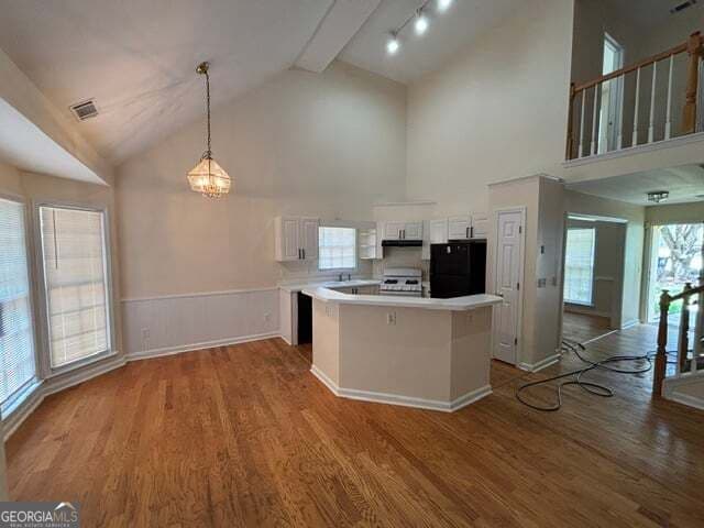 4 bedroom, 3.5 bathroom, 2,063 sq ft single family residence for sale at 2805 Parliament Circle, Marietta, GA 30066 — photo 7
