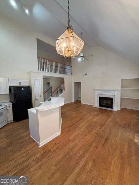 4 bedroom, 3.5 bathroom, 2,063 sq ft single family residence for sale at 2805 Parliament Circle, Marietta, GA 30066 — photo 4