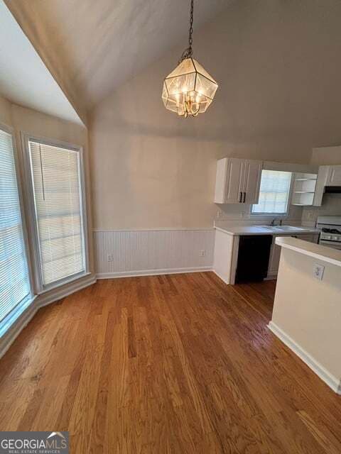 4 bedroom, 3.5 bathroom, 2,063 sq ft single family residence for sale at 2805 Parliament Circle, Marietta, GA 30066 — photo 8