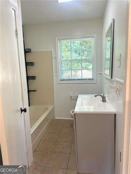 3 bedroom, 1.5 bathroom single family residence for rent at 4576 Big B Road, Douglasville, GA 30134 for $1,750 a month — photo 8