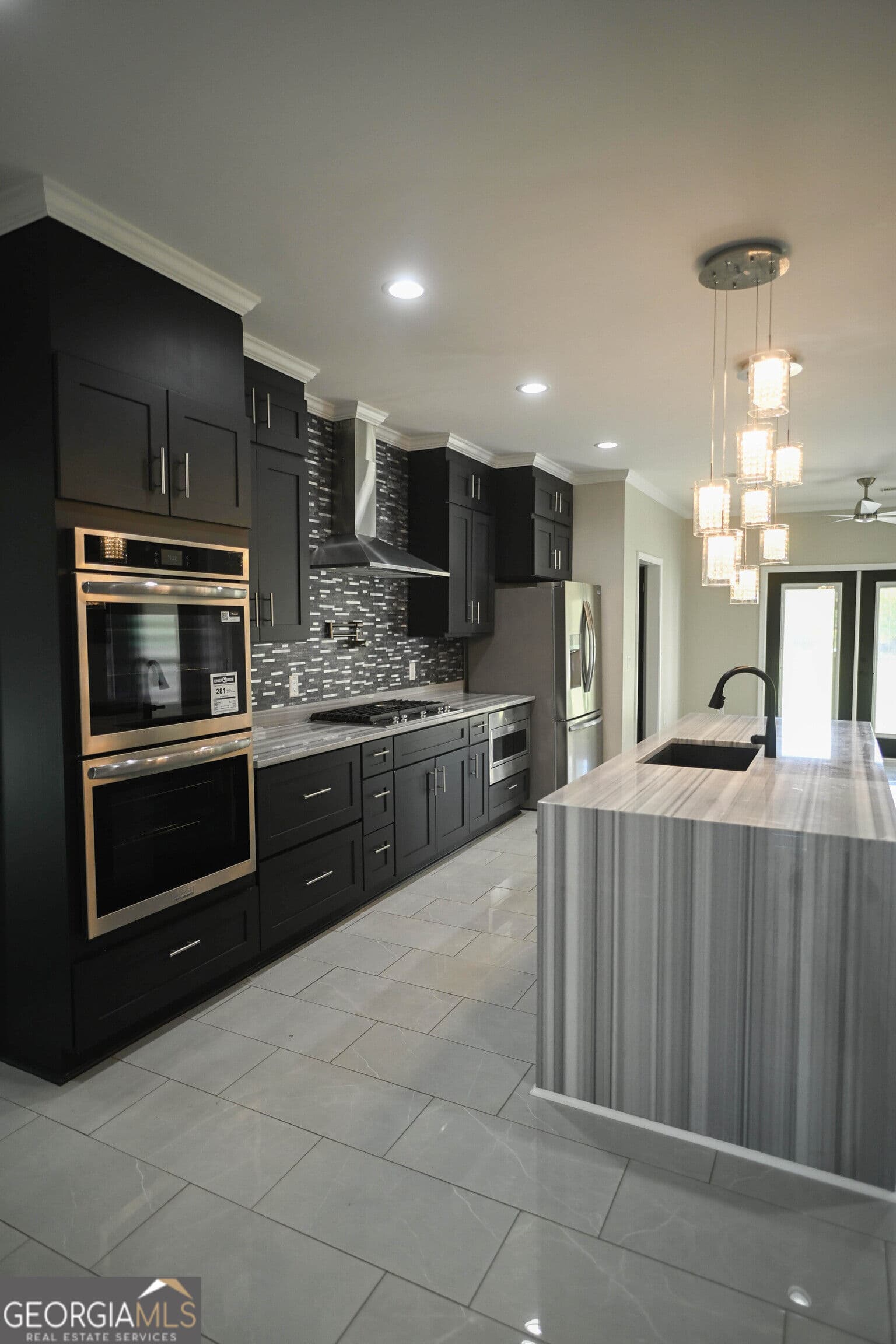 5 bedroom, 4 bathroom, 4,332 sq ft single family residence for sale at 387 S A Harden Road, Lyons, GA 30436 — photo 7