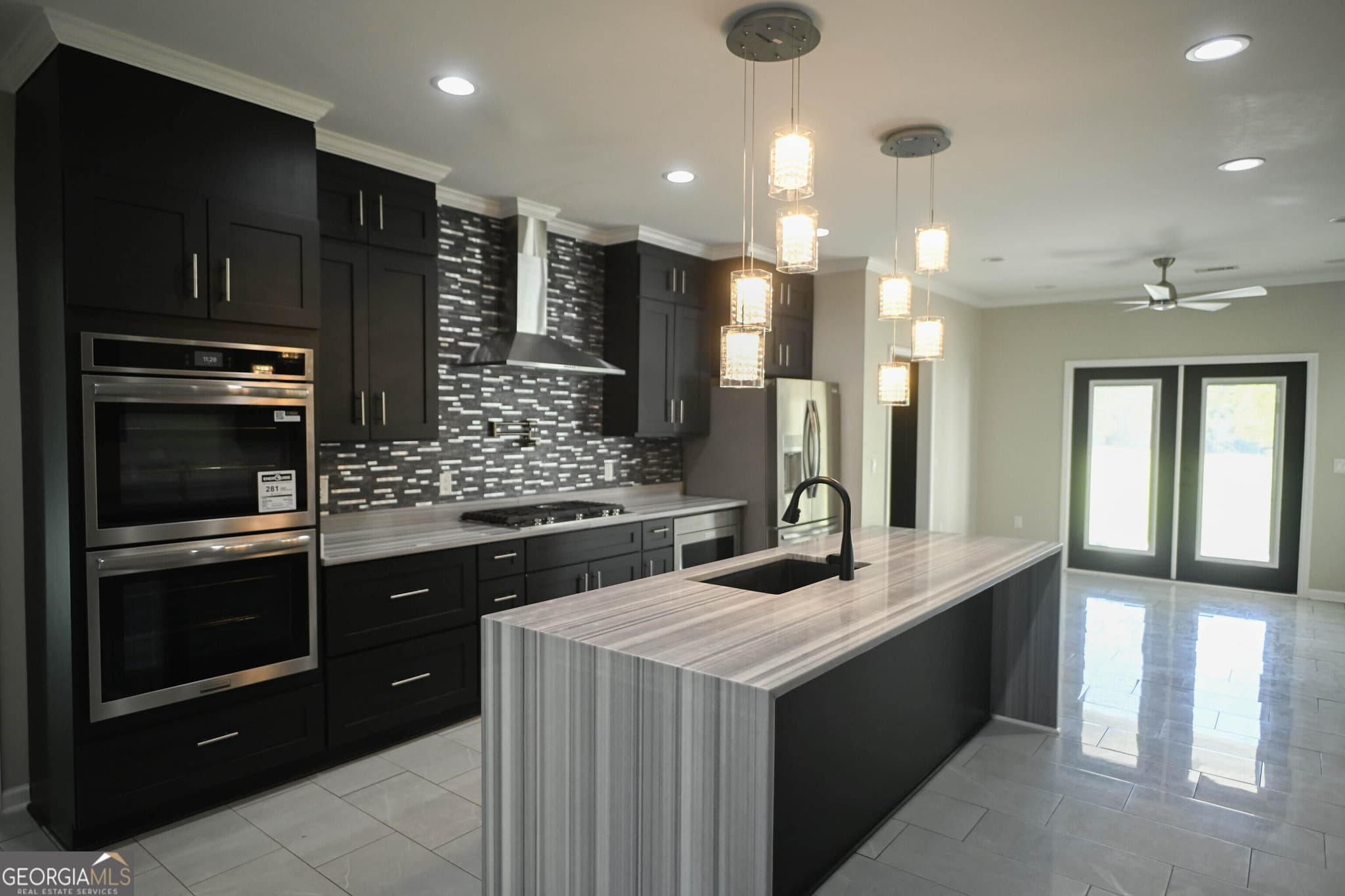 5 bedroom, 4 bathroom, 4,332 sq ft single family residence for sale at 387 S A Harden Road, Lyons, GA 30436 — photo 3