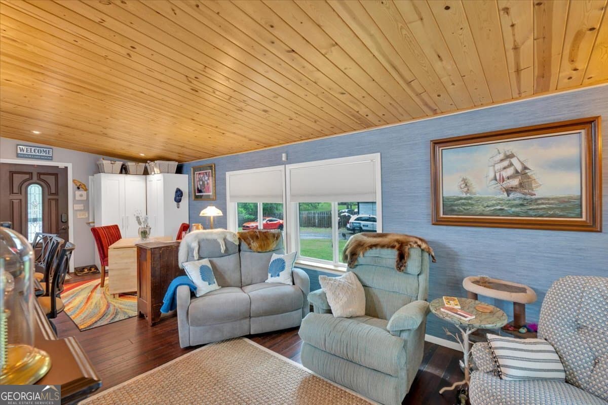 1 bedroom, 1 bathroom, 500 sq ft cabin,single family residence for sale at 5400 Kings Camp Road #C1, Acworth, GA 30102 — photo 7