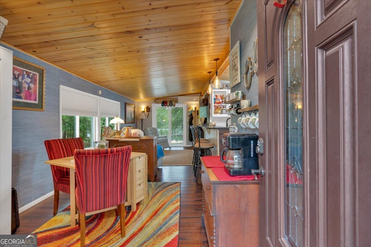 1 bedroom, 1 bathroom, 500 sq ft cabin,single family residence for sale at 5400 Kings Camp Road #C1, Acworth, GA 30102 — photo 4