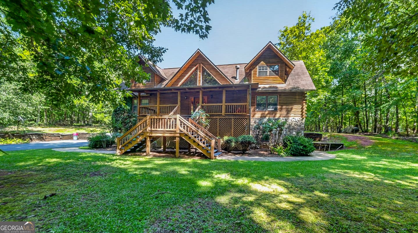3 bedroom, 3.5 bathroom, 3,677 sq ft cabin,single family residence under contract at 793 Pyne Road, Lagrange, GA 30240 — photo 3