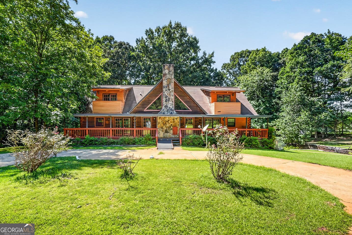 3 bedroom, 3.5 bathroom, 3,677 sq ft cabin,single family residence under contract at 793 Pyne Road, Lagrange, GA 30240 — photo 5