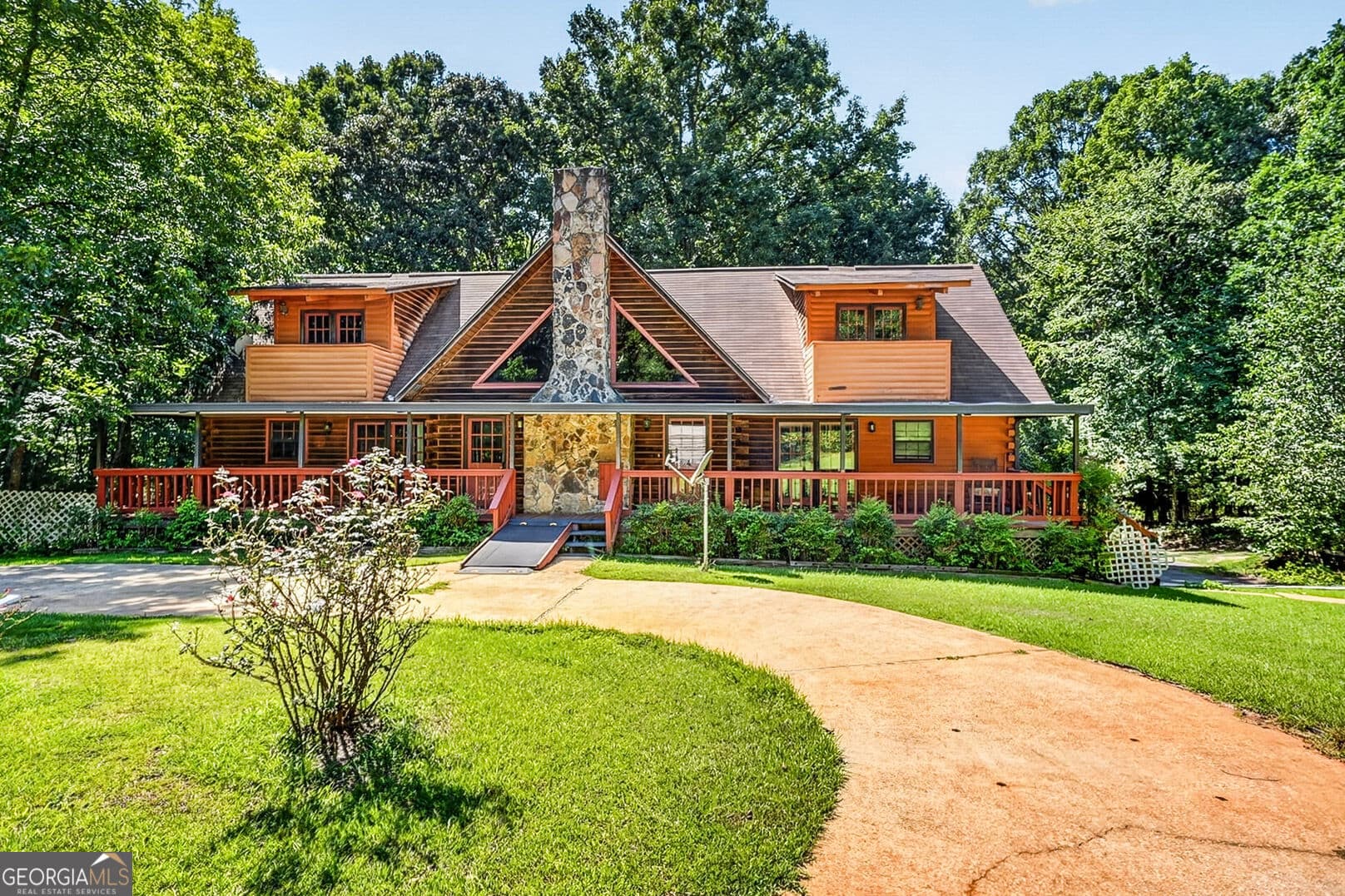 3 bedroom, 3.5 bathroom, 3,677 sq ft cabin,single family residence under contract at 793 Pyne Road, Lagrange, GA 30240 — photo 4