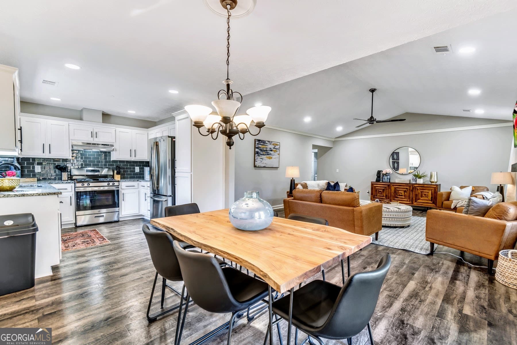 3 bedroom, 2 bathroom, 1,600 sq ft single family residence for rent at 10960 Morning Dove Drive, Hampton, GA 30228 for $4,600 a month — photo 6