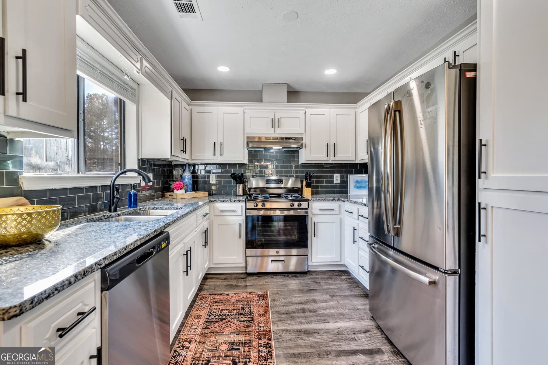 3 bedroom, 2 bathroom, 1,600 sq ft single family residence for rent at 10960 Morning Dove Drive, Hampton, GA 30228 for $4,600 a month — photo 8