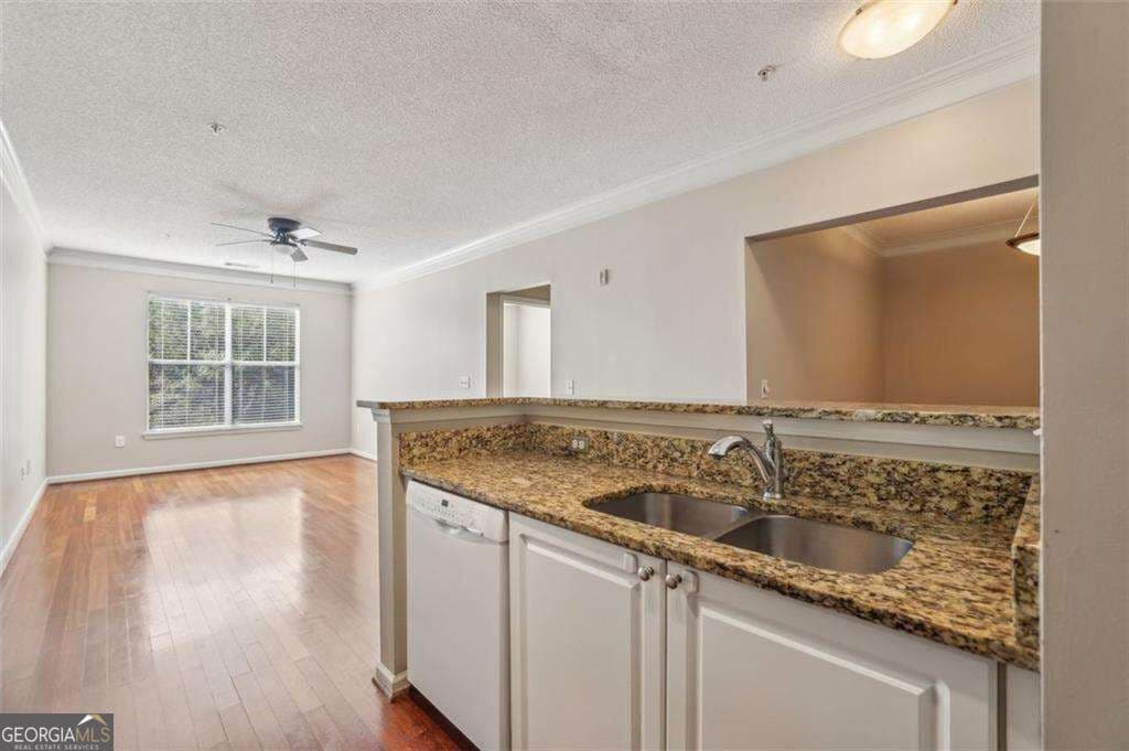 2 bedroom, 2 bathroom, 1,079 sq ft condominium for sale at 10 Perimeter Summit Boulevard 3206, Atlanta, GA 30319 — photo 10