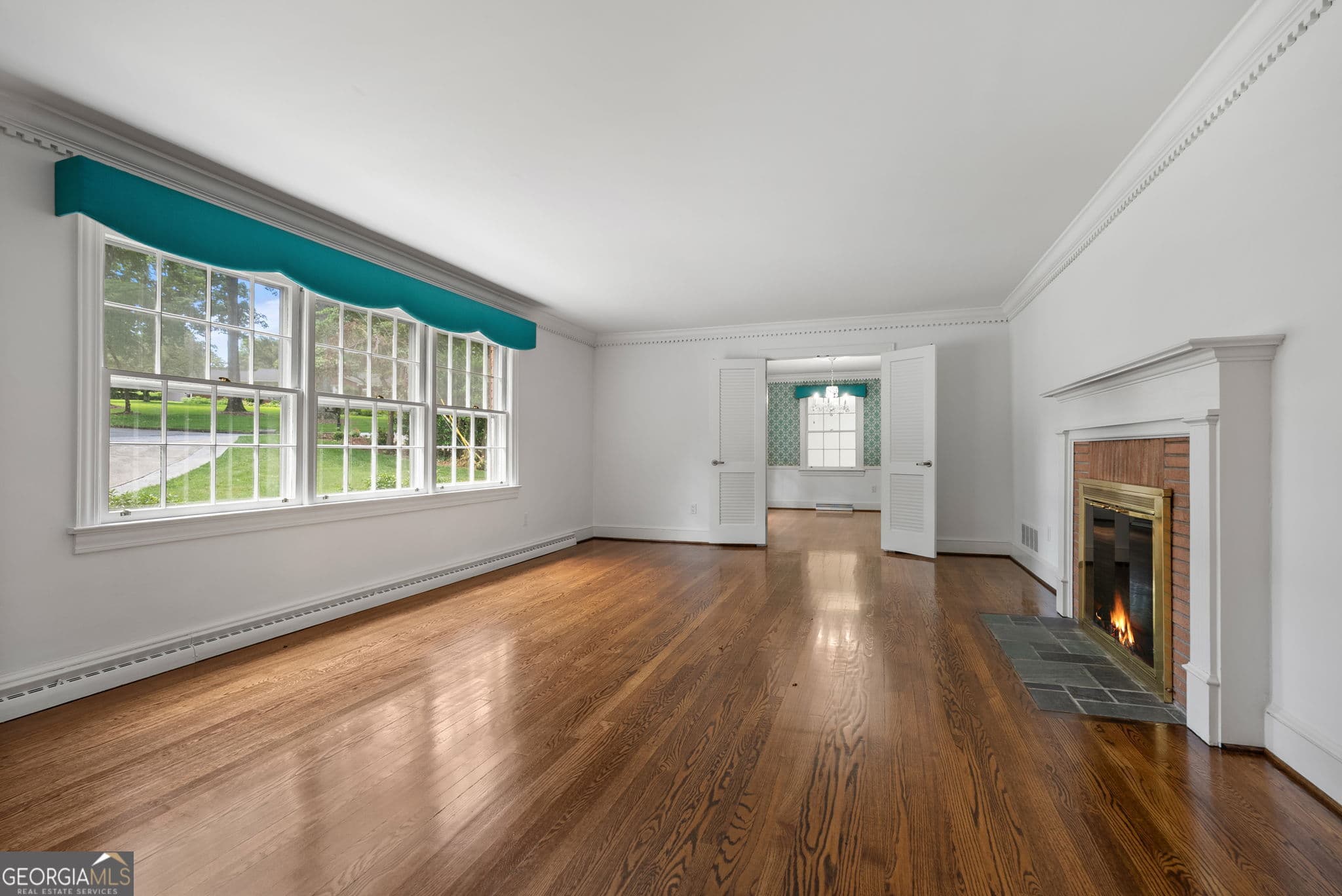 6 bedroom, 4 bathroom, 5,934 sq ft single family residence for sale at 101 Indian Springs Drive, Greenville, SC 29615 — photo 6