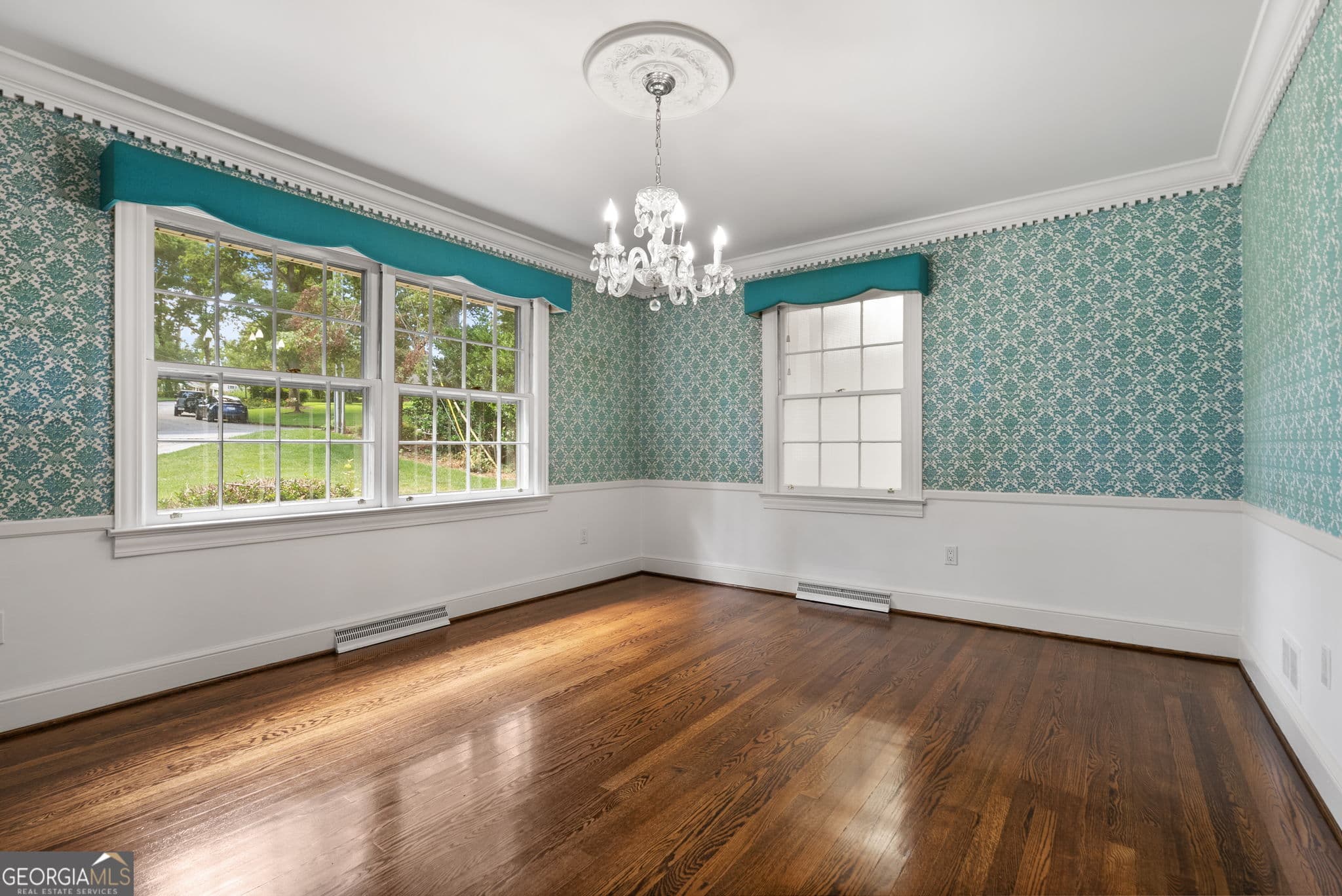 6 bedroom, 4 bathroom, 5,934 sq ft single family residence for sale at 101 Indian Springs Drive, Greenville, SC 29615 — photo 10
