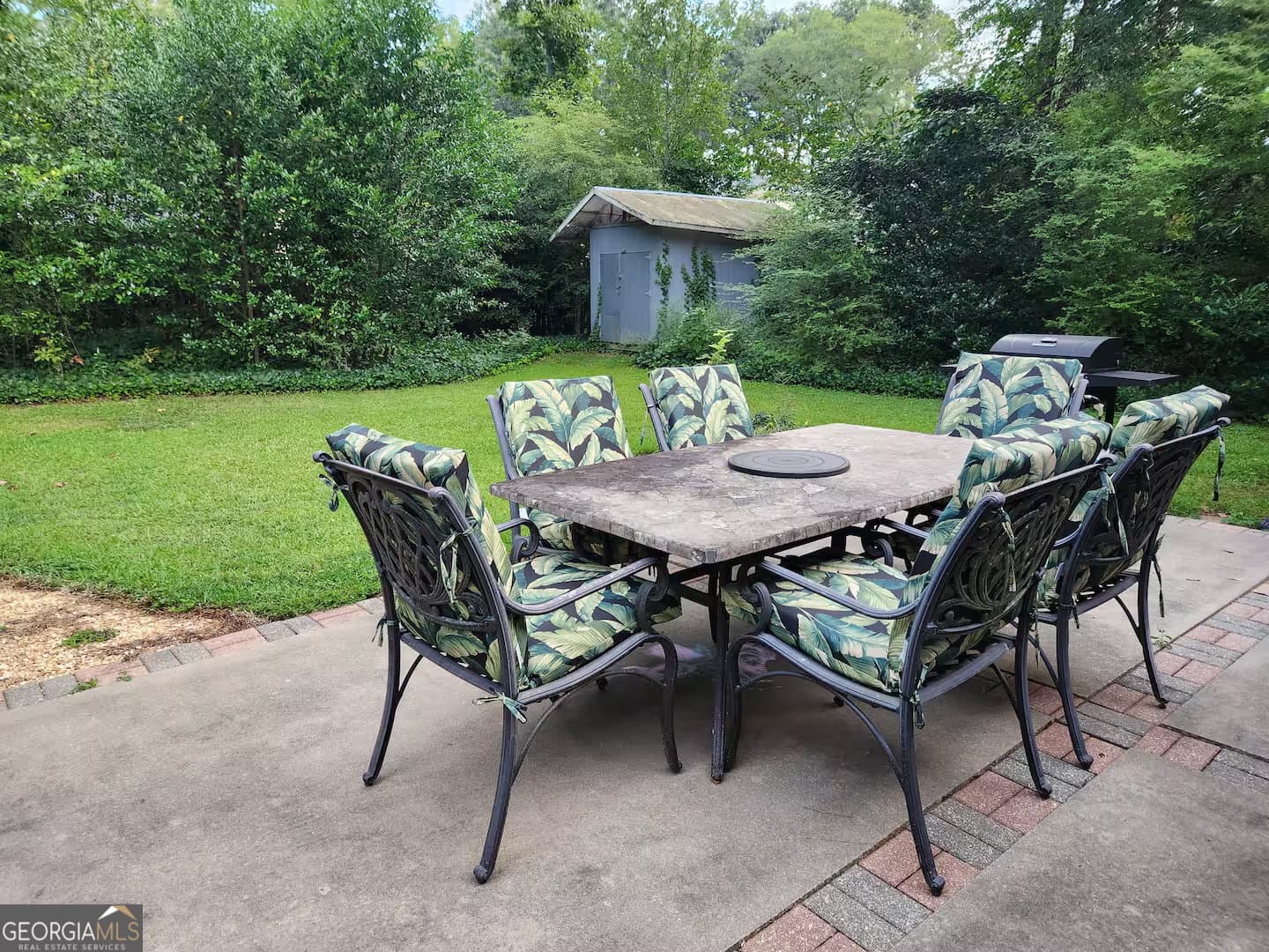 4 bedroom, 2 bathroom single family residence for rent at 105 Pine Cone Break, Peachtree City, GA 30269 for $4,140 a month — photo 5