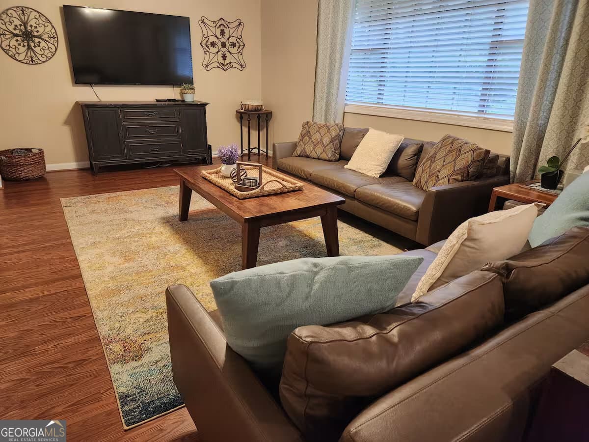 4 bedroom, 2 bathroom single family residence for rent at 105 Pine Cone Break, Peachtree City, GA 30269 for $4,140 a month — photo 8
