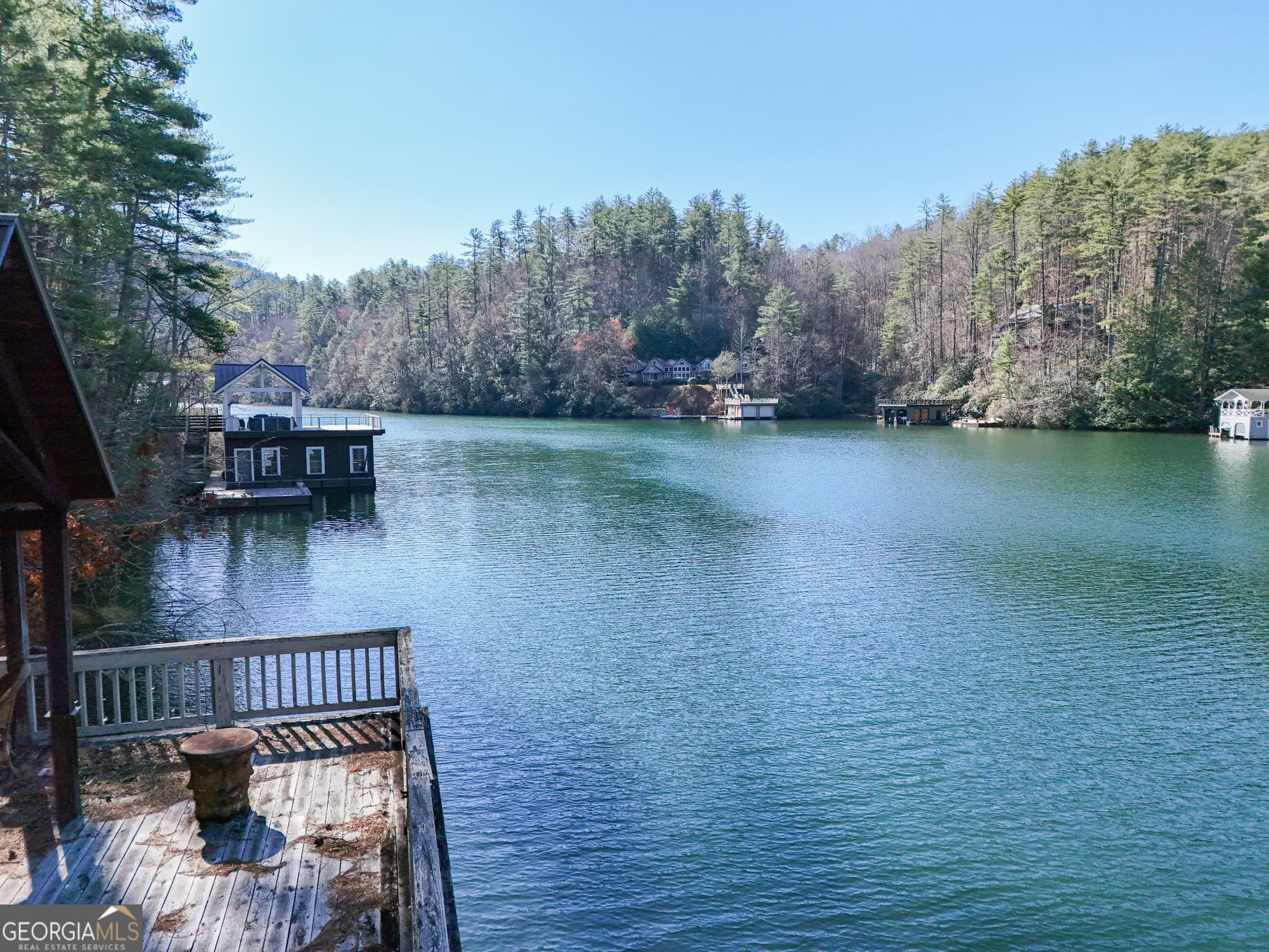 4 bedroom, 3 bathroom, 2,656 sq ft cabin,single family residence for sale at 91 Dragway Lane, Lakemont, GA 30552 — photo 2