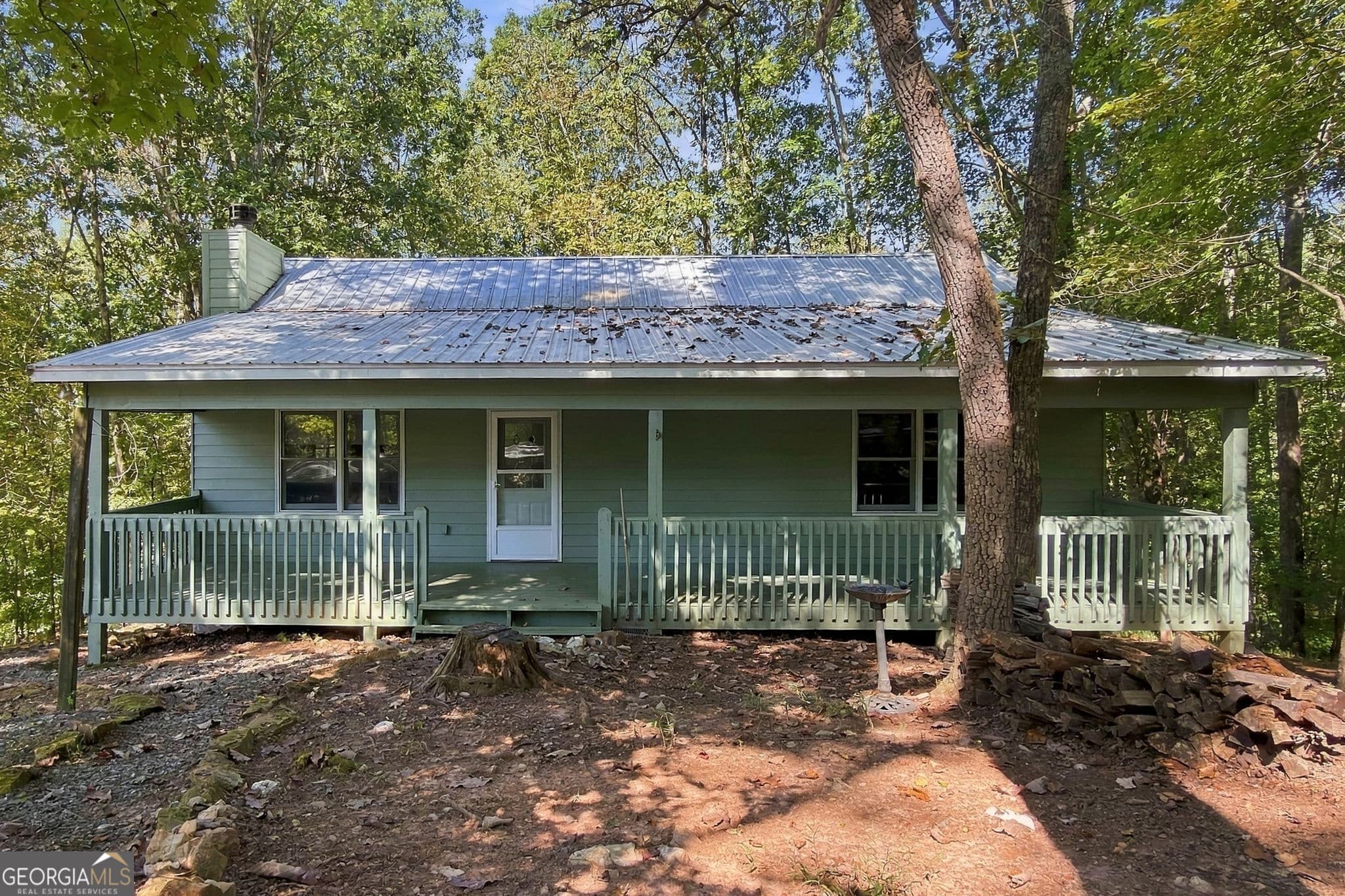 3 bedroom, 3 bathroom, 1,716 sq ft cabin,single family residence for sale at 685 Riverview Drive 487, Ellijay, GA 30540
