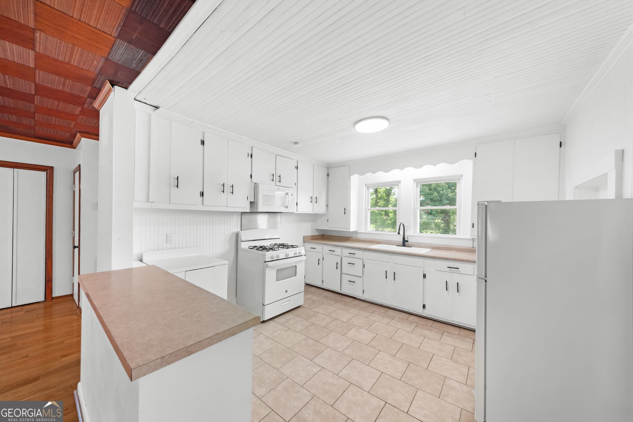 3 bedroom, 2 bathroom, 1,697 sq ft single family residence for sale at 3367 Rocky Ford Road, Portal, GA 30450 — photo 9