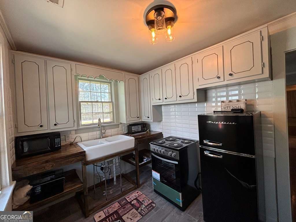 2 bedroom, 1 bathroom, 1,088 sq ft single family residence for sale at 13162 Augusta Highway, Sparta, GA 31087 — photo 9